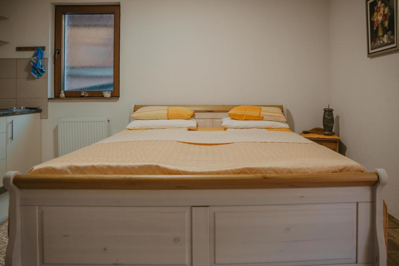 Almira Apartment Tuzla Luaran gambar